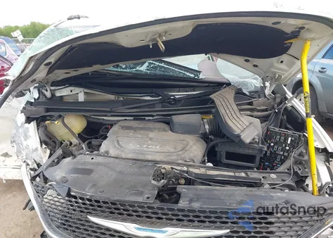 2017 Chrysler Pacifica Touring-L from USA, damaged, VIN 2C4RC1BG5HR571659